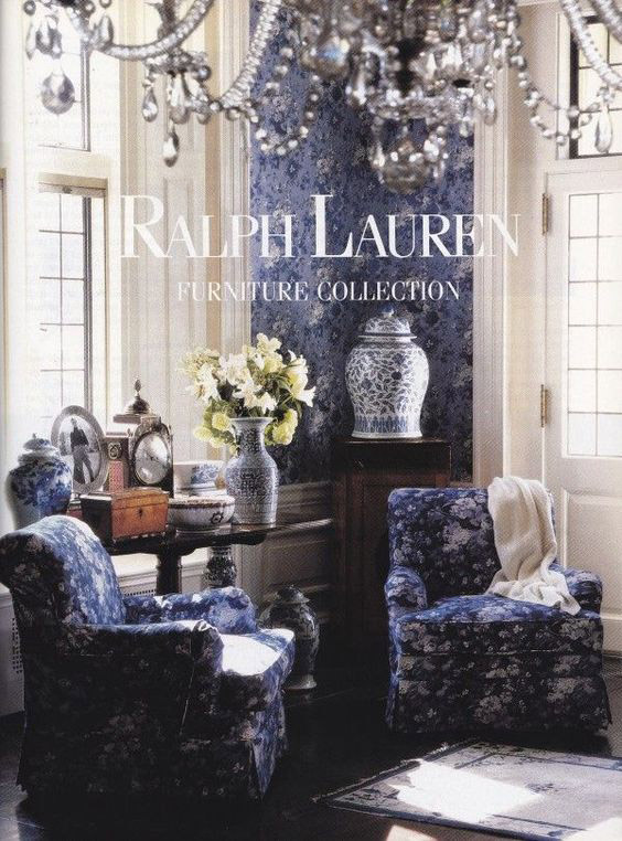 Old Money Interior Decorating Style Living Room With Rich Blue Velvet Furniture A Chandelier And Chinoiserie Vases 